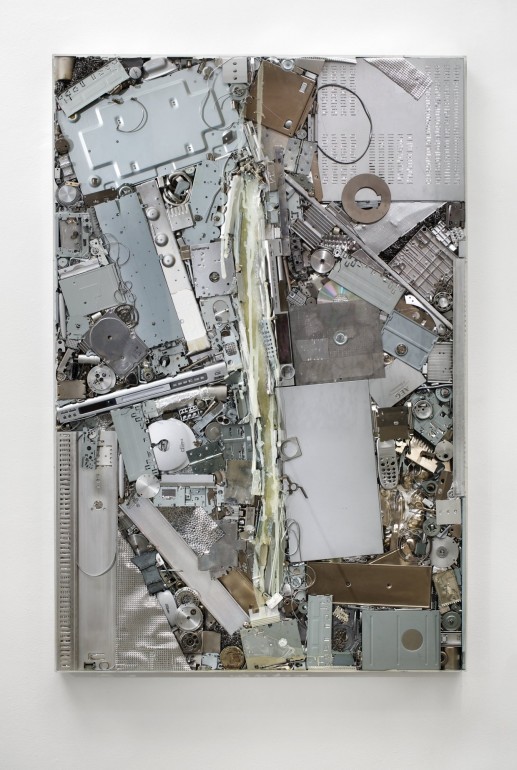 12 Vnitřní malba 2012, kov , silikon, 160x110x10 cm (2)